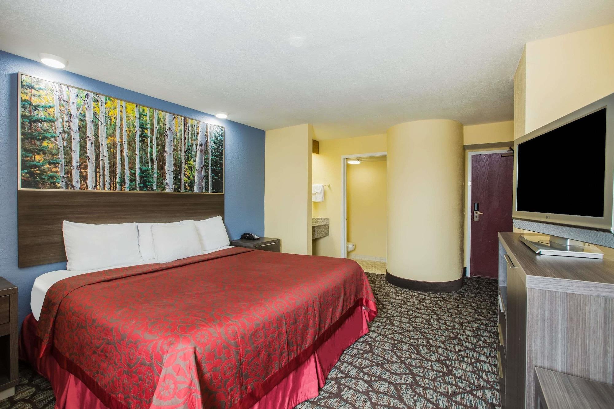 Days Inn By Wyndham Blue Springs Εξωτερικό φωτογραφία